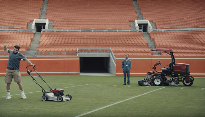 Baker Mayfield Mows His Lawn